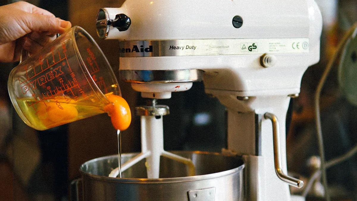 Test estremo con impastatrice planetaria da 1500 W: quanto impasto si può davvero impastare senza sovraccaricarla?